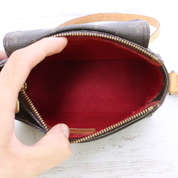 Louis Vuitton Viva Cite PM Small Crossbody & Shoulder Leather Red Purse A4573 - Picture 4 of 13